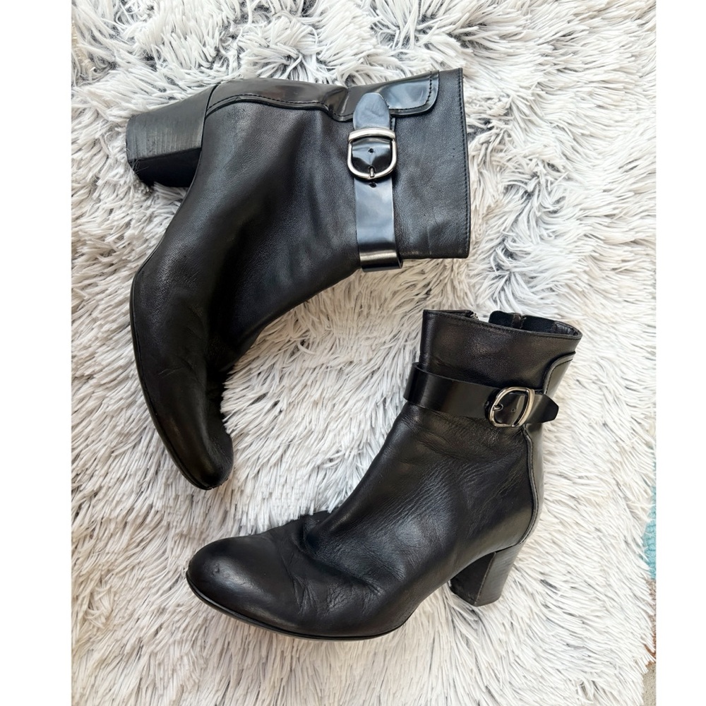 AGL Black Italian‎ Leather Ankle Boots